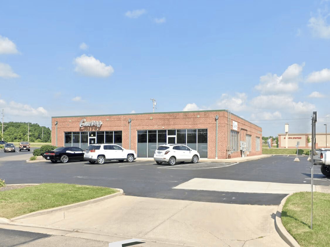 2301-2373-Dayton-Germantown-Pike-Germantown-OH-Primary-Photo-1-LargeHighDefinition